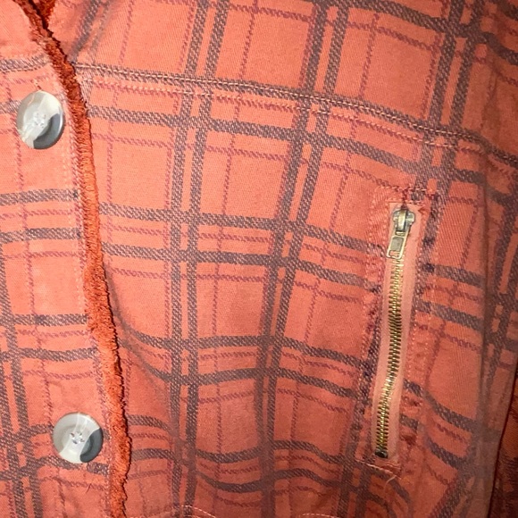 XCVI jacket/sweater in rust plaid. - Picture 8 of 11